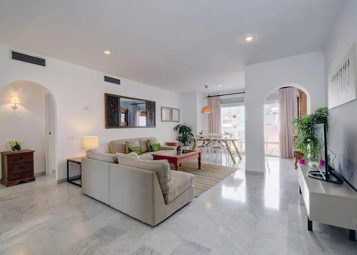 Spacious, Fresh And Fantastic Views
