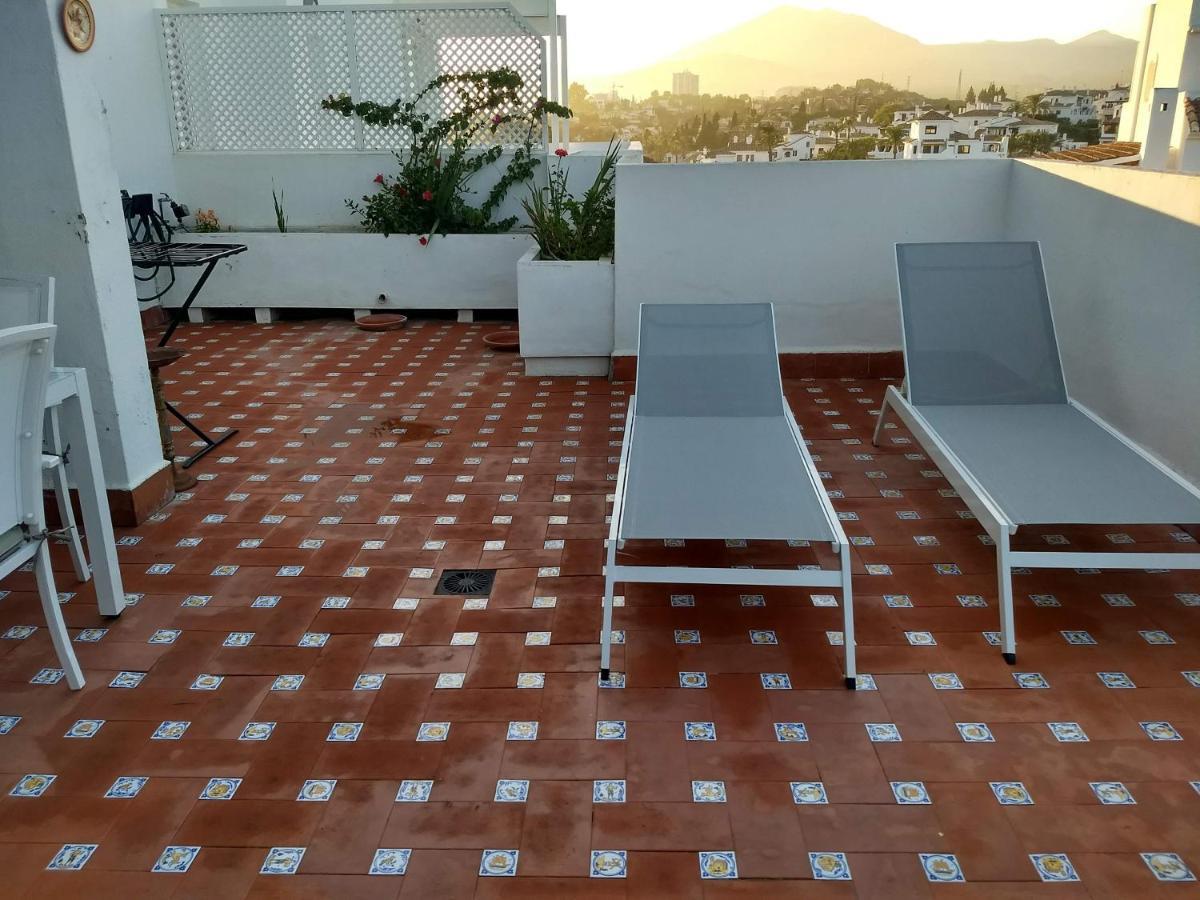 Spacious, Fresh And Fantastic Views Apartment Marbella