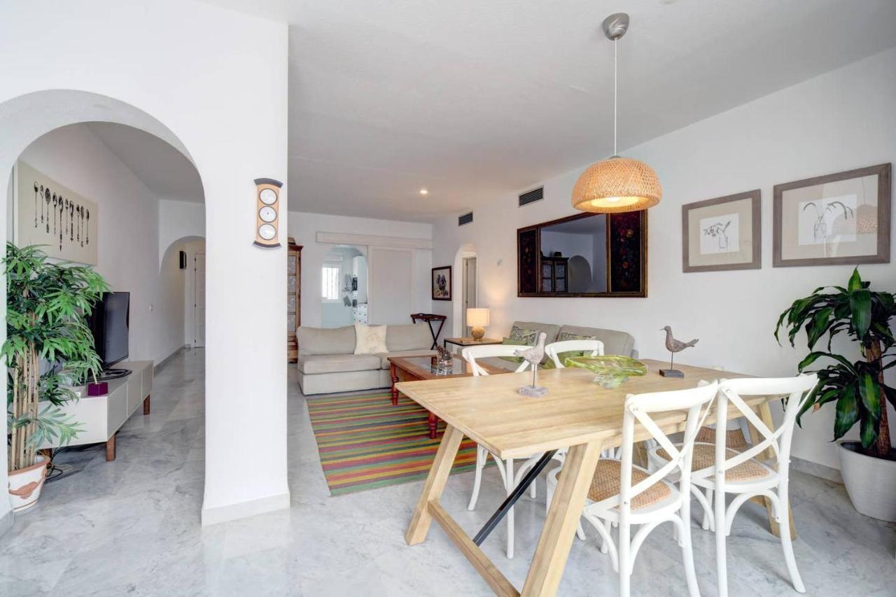 Spacious, Fresh And Fantastic Views *